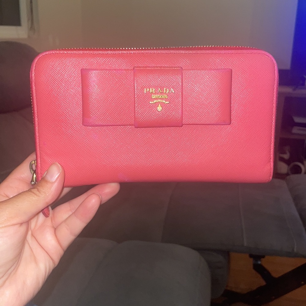 HOT PINK PRADA ZIPPY WALLET - Picture 6 of 17